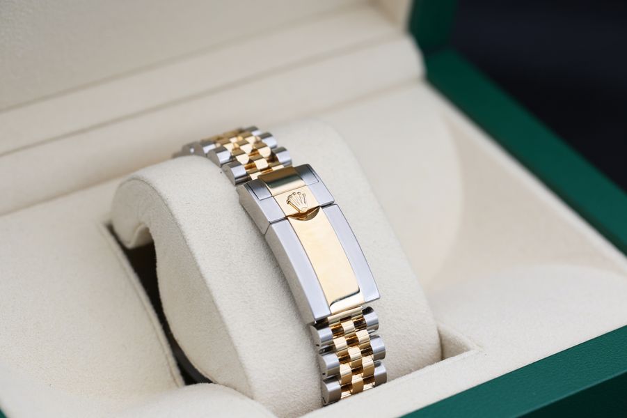 Rolex GMT Master II 126713 GRNR